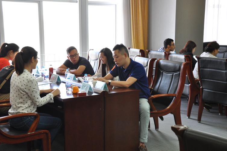 冠群驰骋投资管理有限公司靠什么立足?