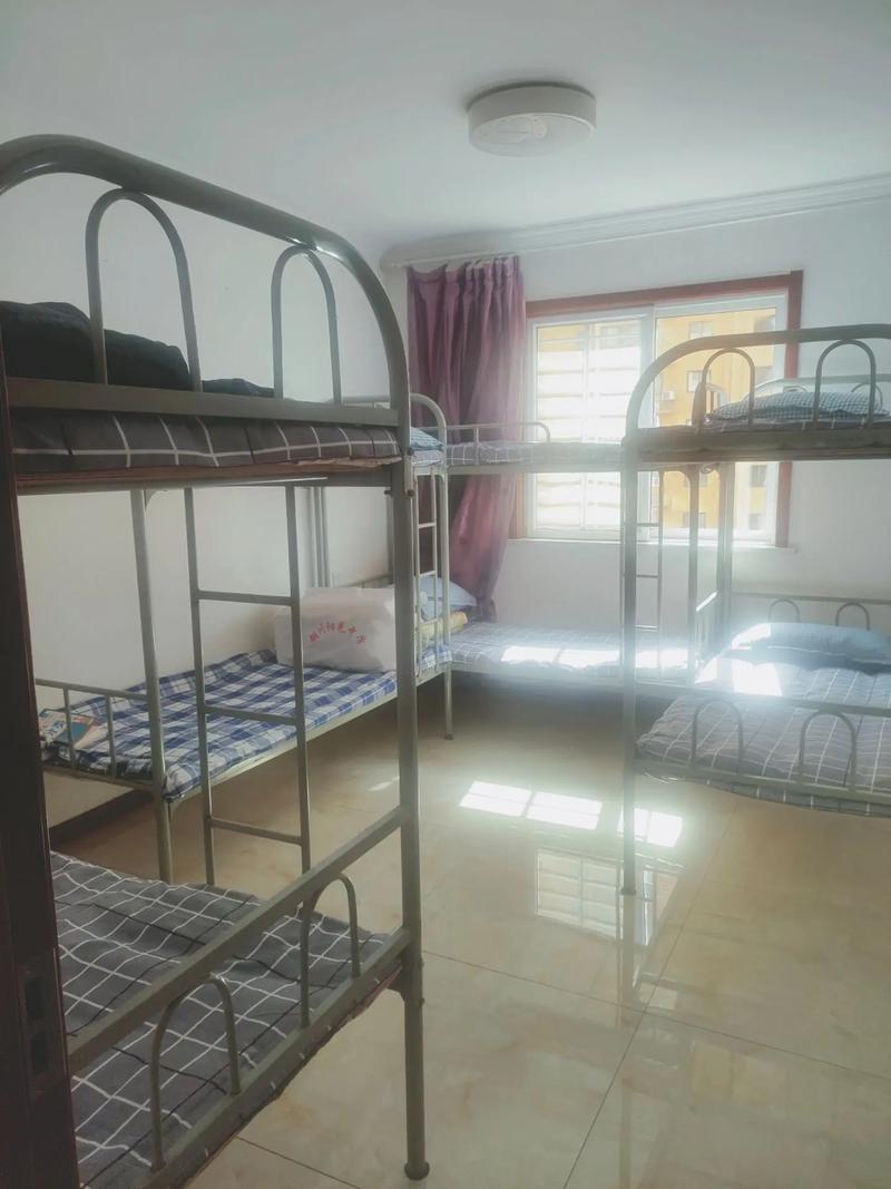 开个小饭桌,启动资金要多少?