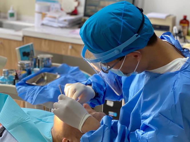 淄博镶牙诈骗案频发,如何防范?