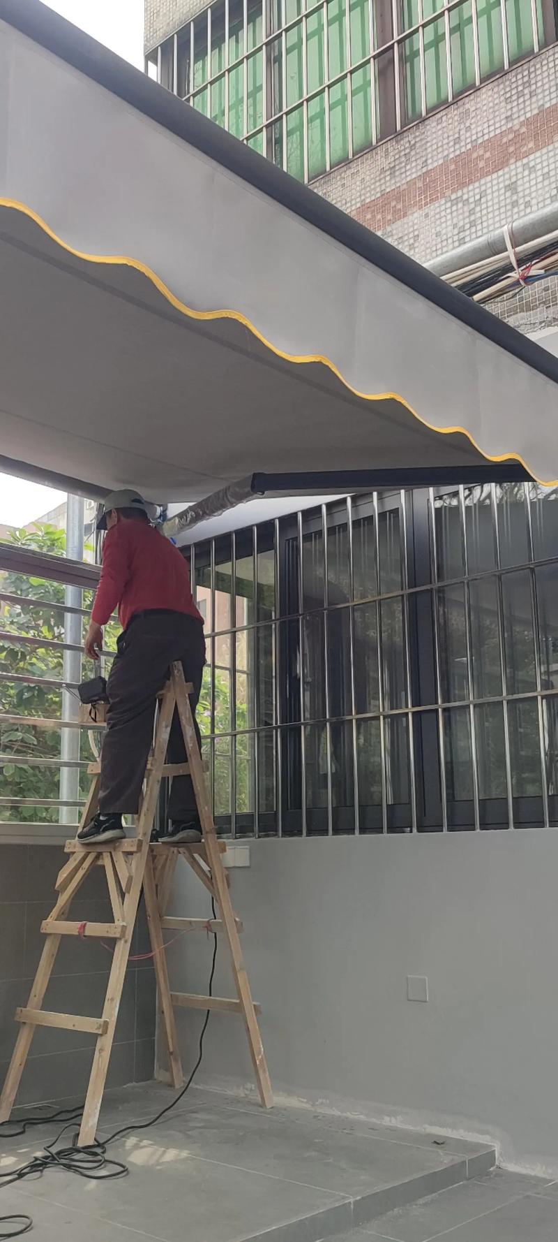 小区装雨棚,法律允许还是违规?